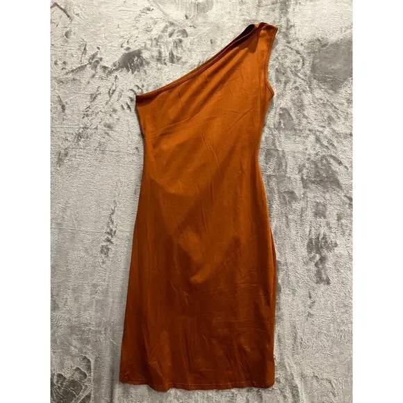 One-Shoulder Dress Bodycon Silhouette Med Ruched Side Asymmetrical Wrap-Style - Picture 4 of 9